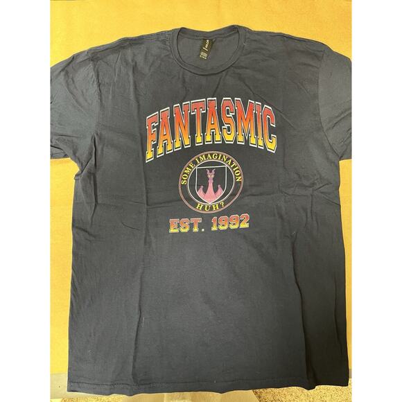 Disney Parks Fantasmic T- Shirt College Style Gildan XL Epcot Tee - Picture 1 of 3